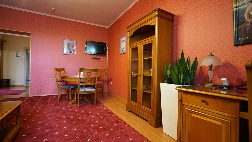 Mercury Hotel Kharkiv Exterior photo