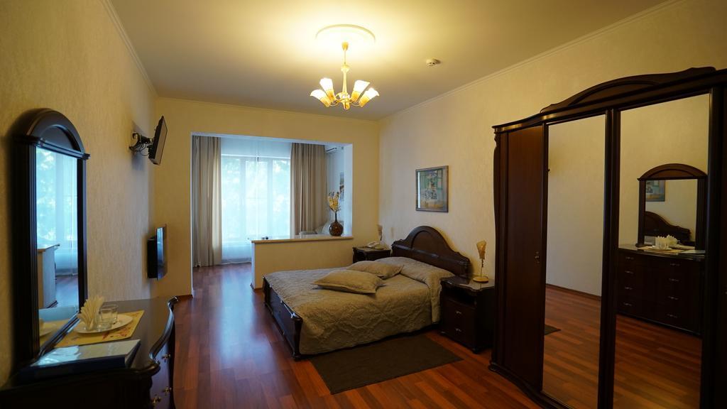 Mercury Hotel Kharkiv Exterior photo