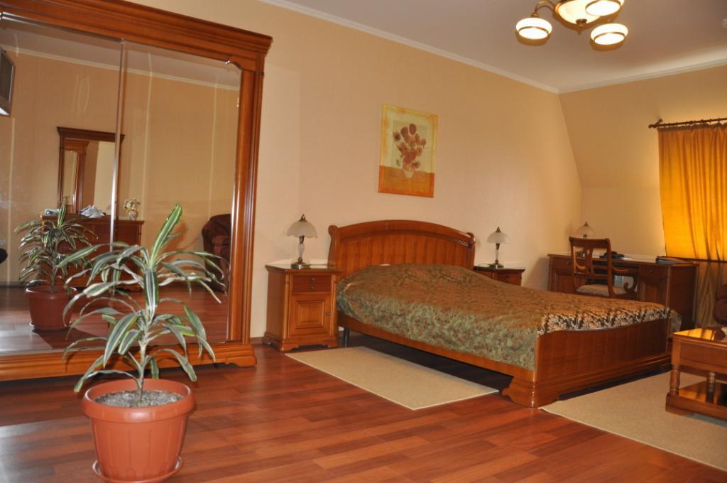 Mercury Hotel Kharkiv Exterior photo