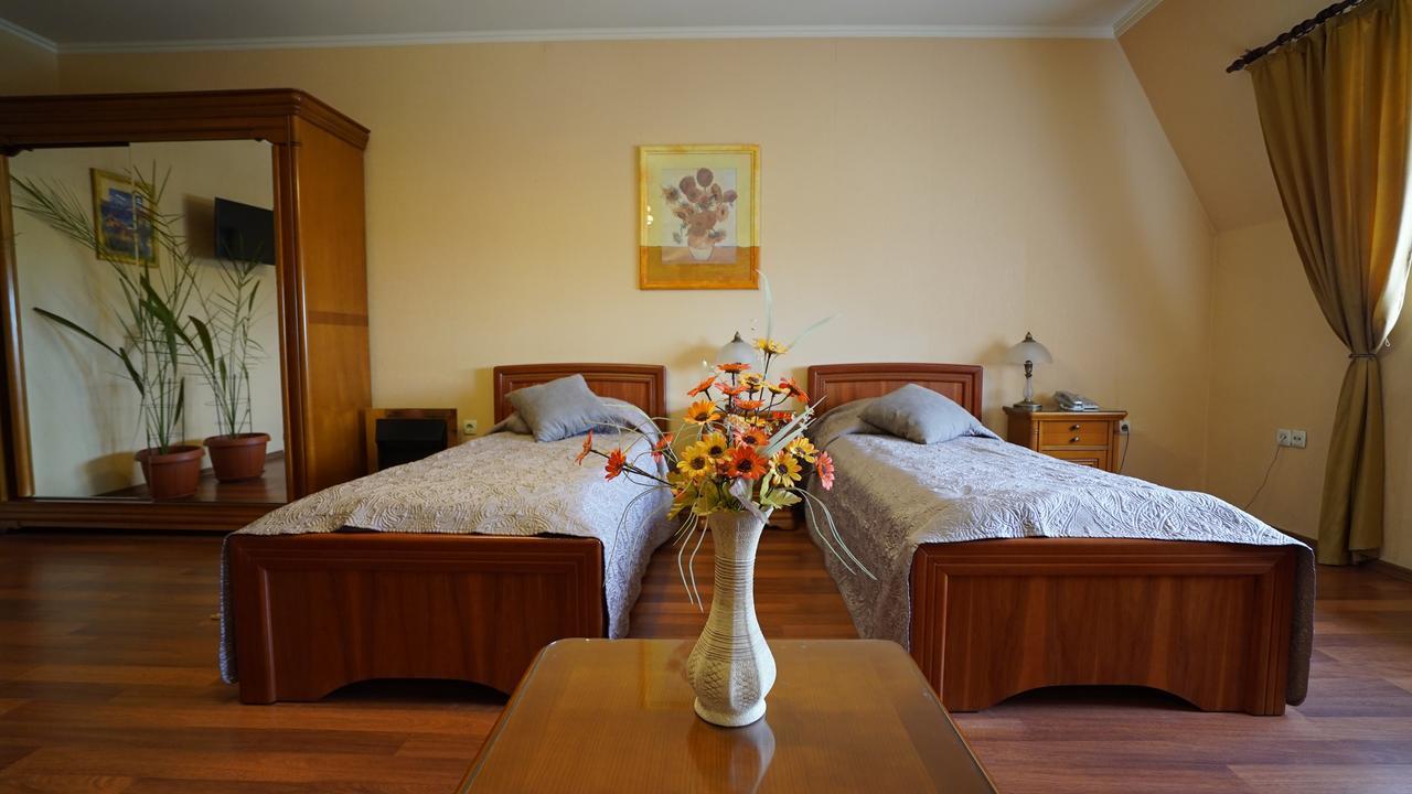 Mercury Hotel Kharkiv Exterior photo
