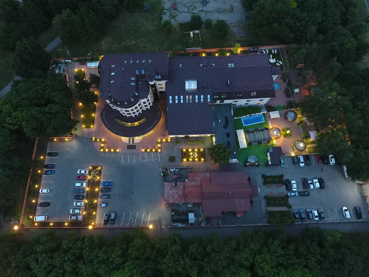 Mercury Hotel Kharkiv Exterior photo